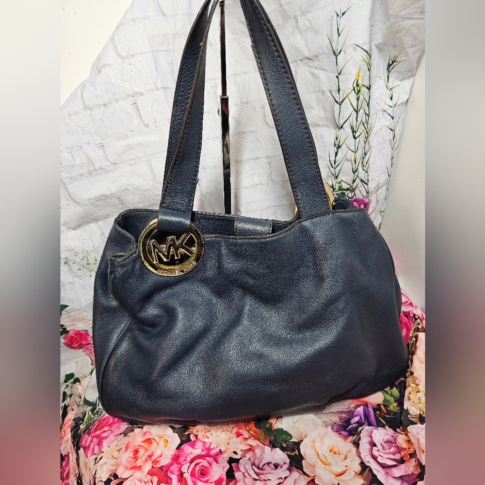 Michael Kors Leather Shoulder bag
